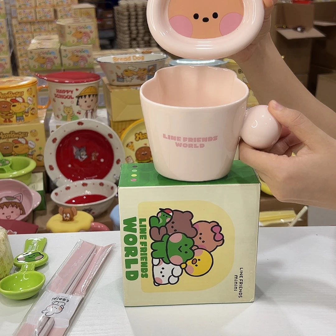 瓷丘可泥马克杯。陶瓷