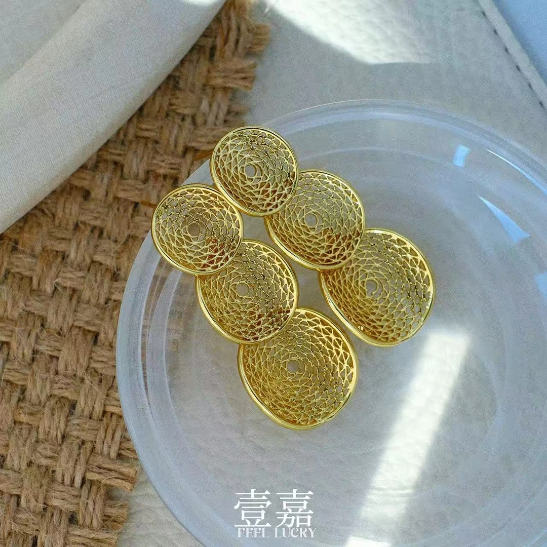 黄铜耳饰 壹嘉黄铜耳饰 法式轻奢极简蕾丝镂空设计感耳钉YJ177