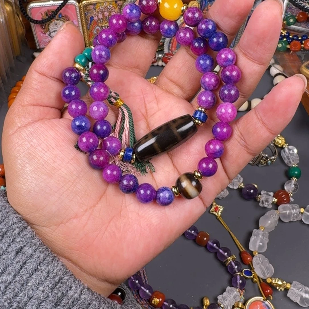 泥塑s****?藏式风格彩绘泥塑擦擦