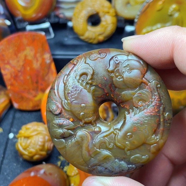 宾***哥未镶嵌颈饰玛瑙/玉髓