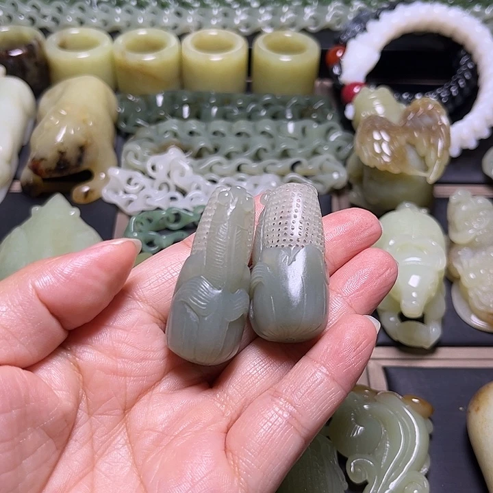 青***竹和田玉未镶嵌挂件