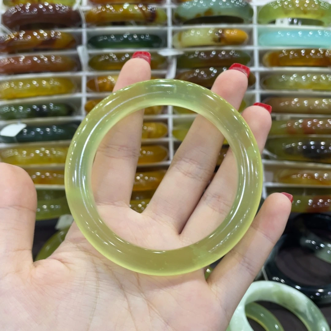 ****️未镶嵌蛇纹石玉手镯