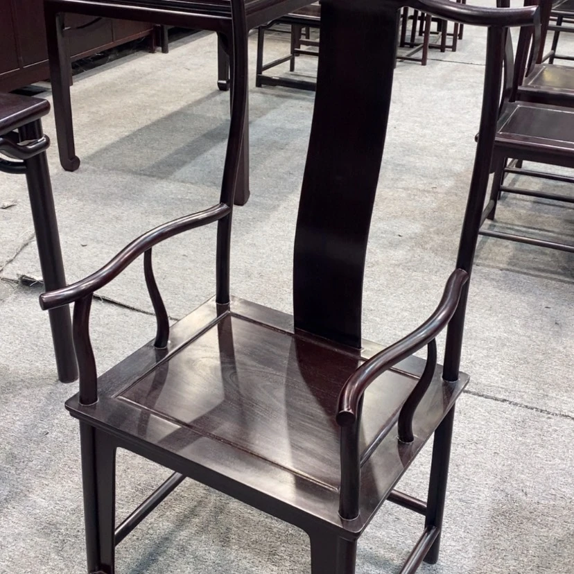 【闪购商品】用****8官帽椅