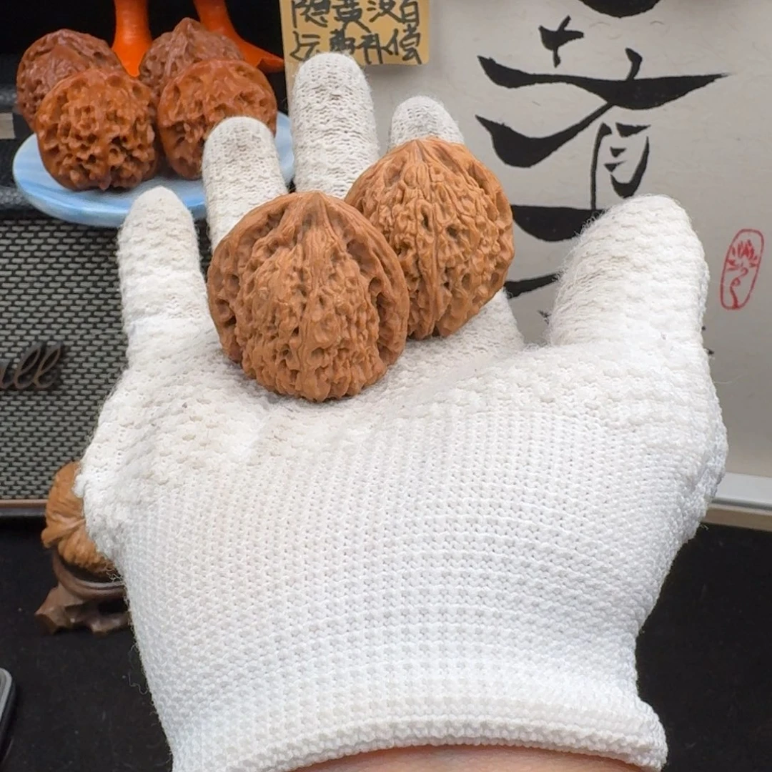 文玩核桃吊坠3831丑疆