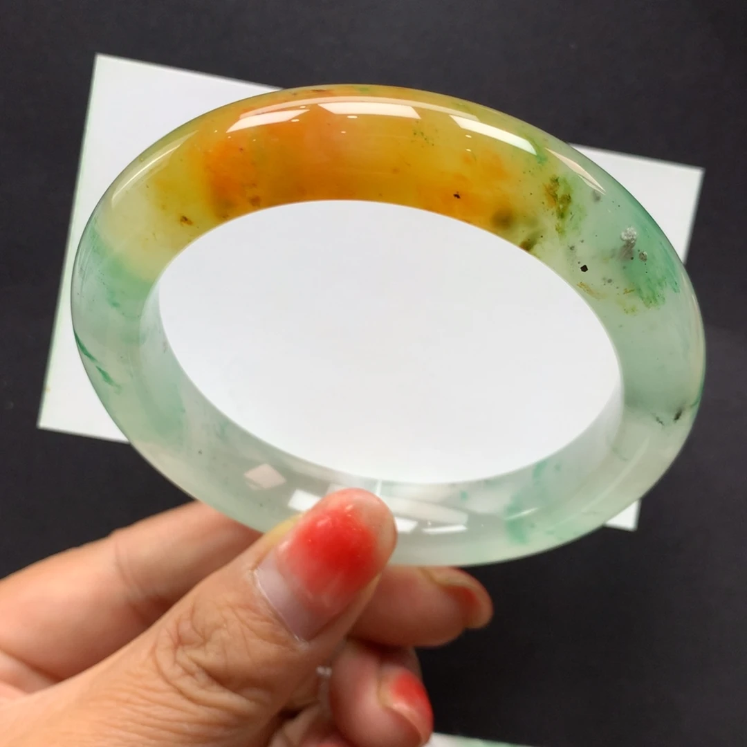 石英质玉未镶嵌手镯