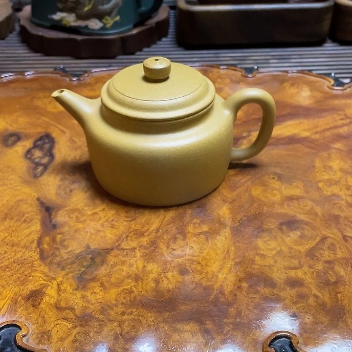 茶壶紫砂全手工打造
