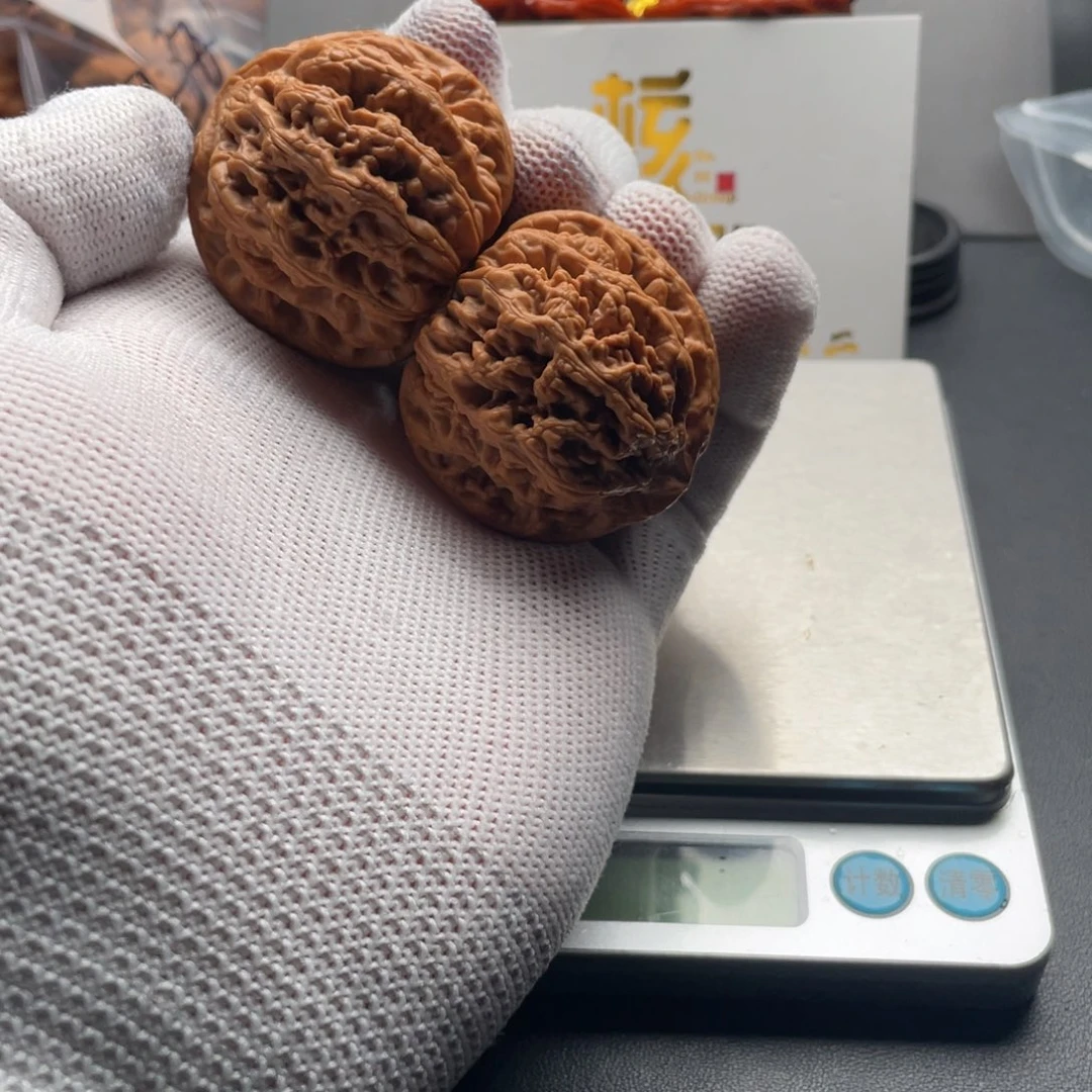 道***一文玩核桃吊坠大粗筋