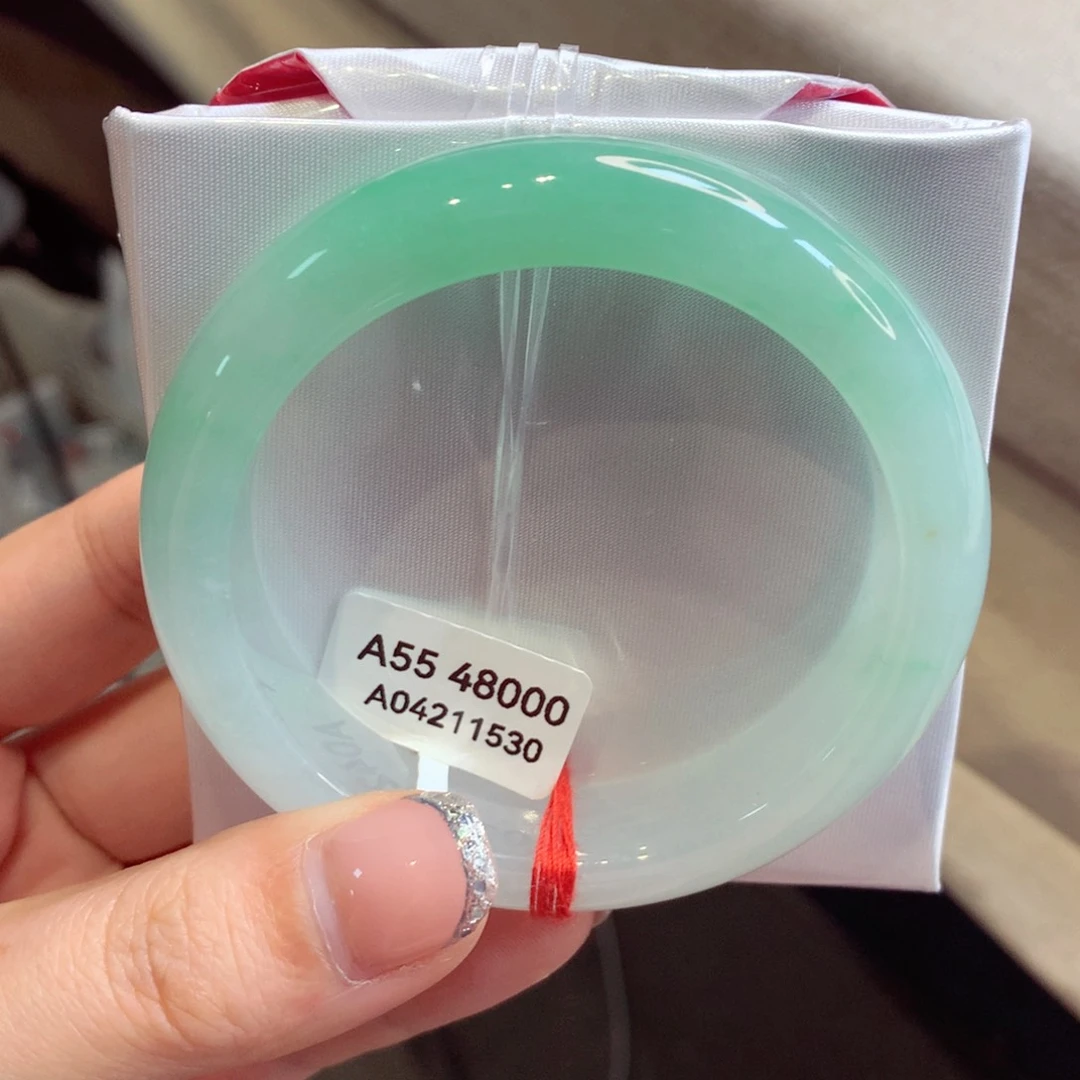 翡翠手镯未镶嵌30正圈77