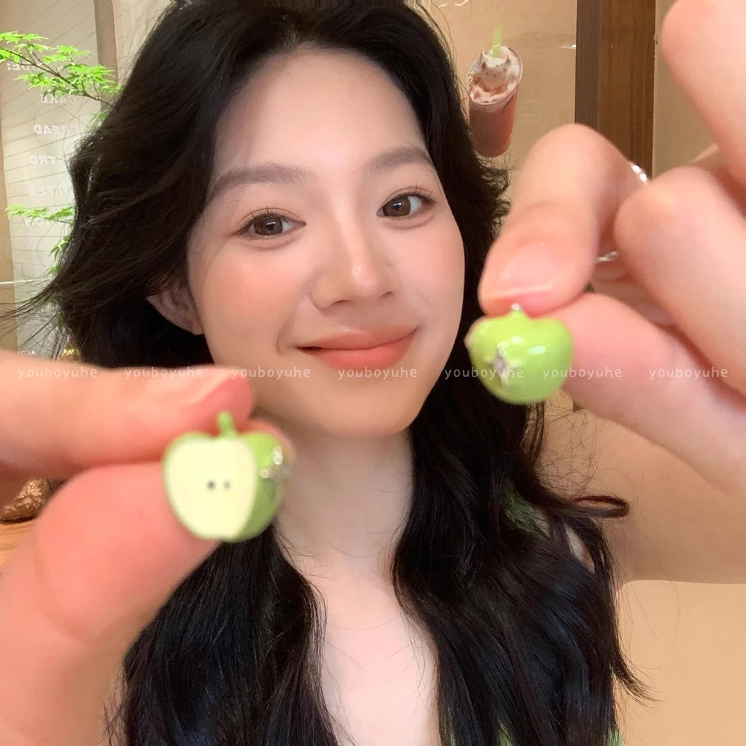 铜合金耳饰 萌趣青苹果耳钉女小众设计感夏日小清新独特耳环耳饰