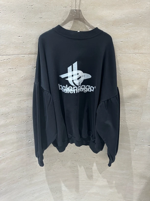 99新 Balenciaga/巴黎世家 尺码3胸围140衣长67编码204 衣服