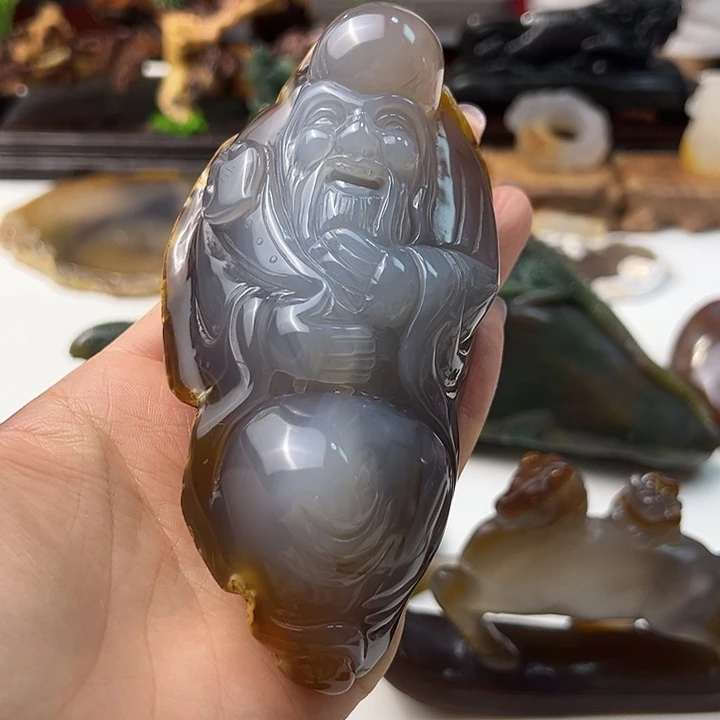 龙***_玛瑙/玉髓颈饰未镶嵌