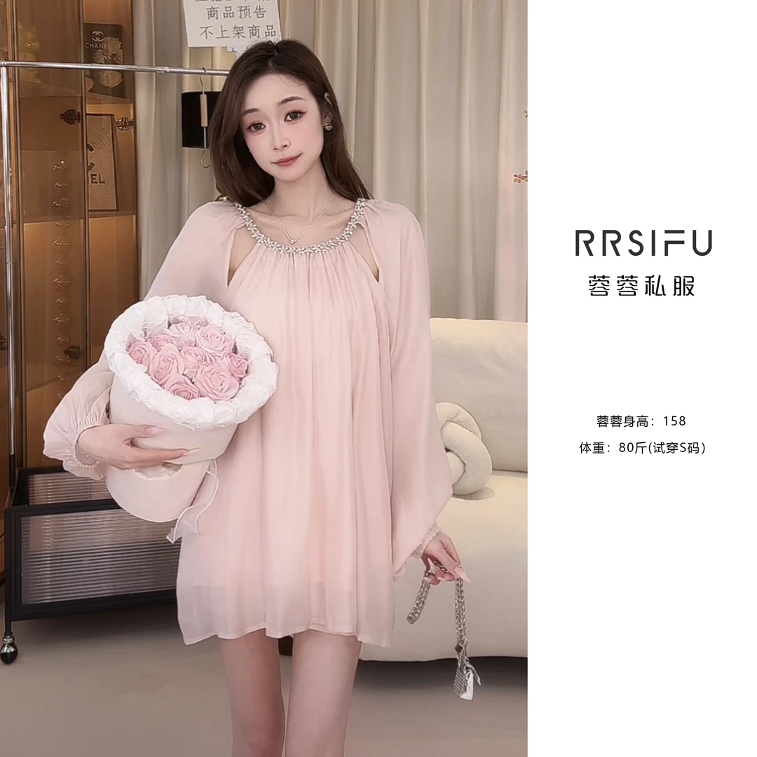 【RRSIFU蓉蓉私服】XS1902钻饰圆领长袖短裤套装 轻奢时尚感气质