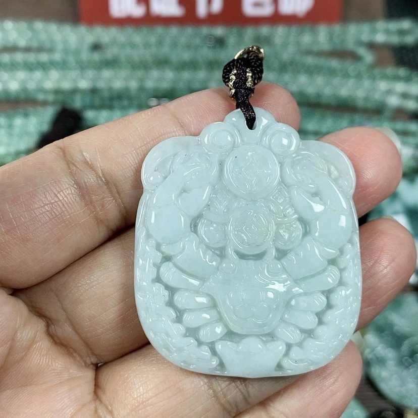 【闪购商品】翡翠颈饰未镶嵌玉吊坠翡翠玉八方来财