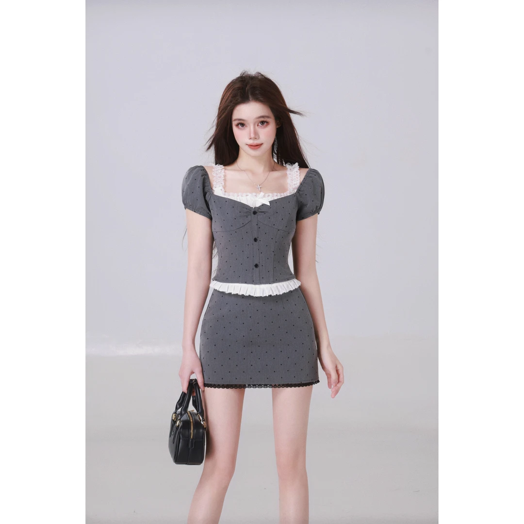 青青-画解WAHJU【世家女主】千金感显瘦辣妹感上衣半裙9178W