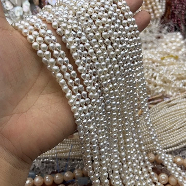 玛瑙/玉髓未镶嵌珠宝半成品一条4.5mm左右珍珠