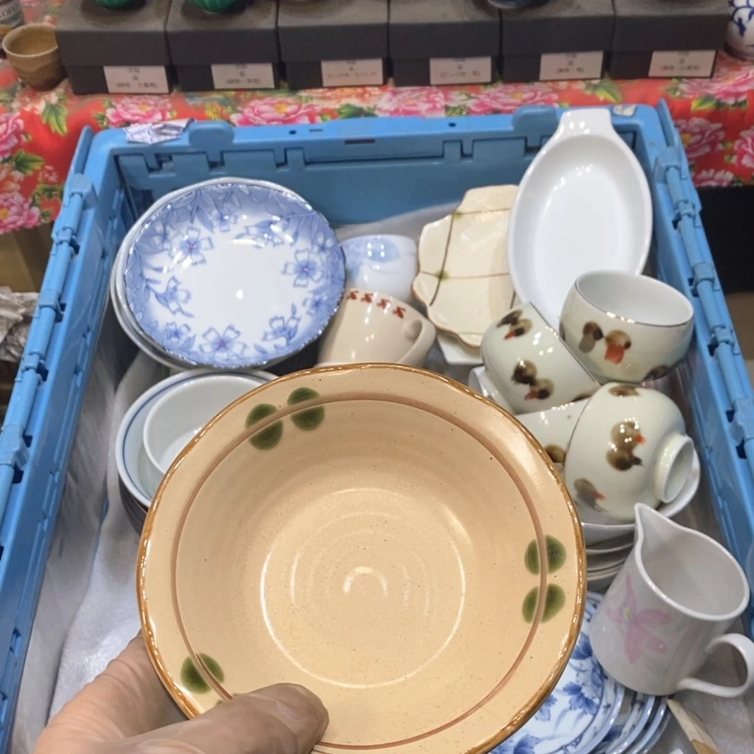 瓷片鬼****喵提哈哈哈哈哈哈