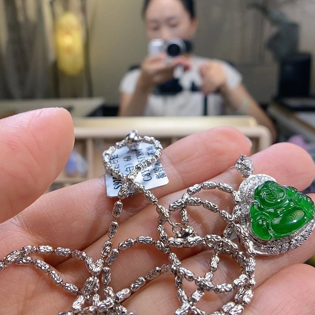 翡翠18K金镶嵌吊坠(不含链)独*