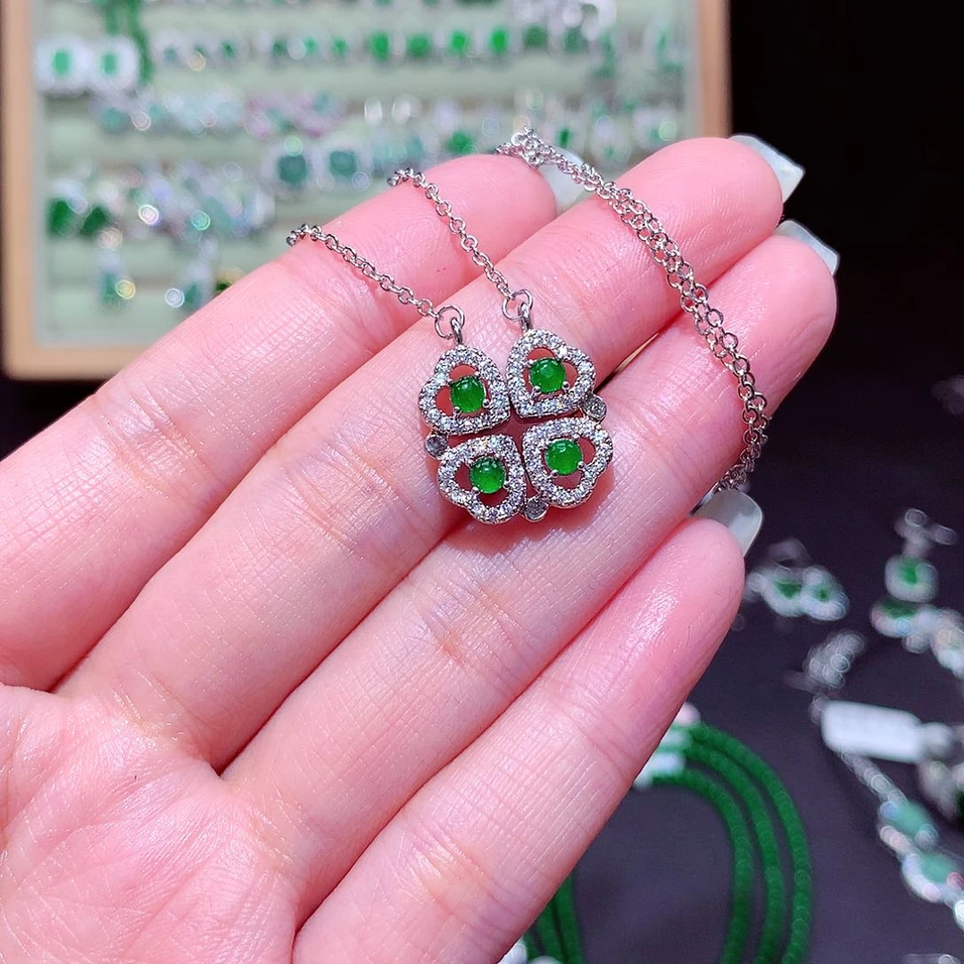 【闪购商品】翡翠吊坠(不含链)未镶嵌