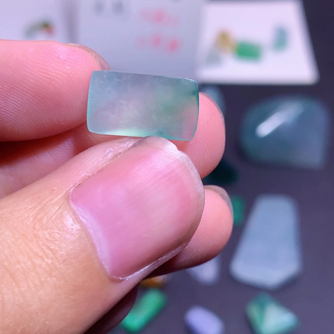 未镶嵌定制翡翠翡翠