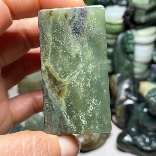 未镶嵌和田玉（糖玉）珠宝半成品