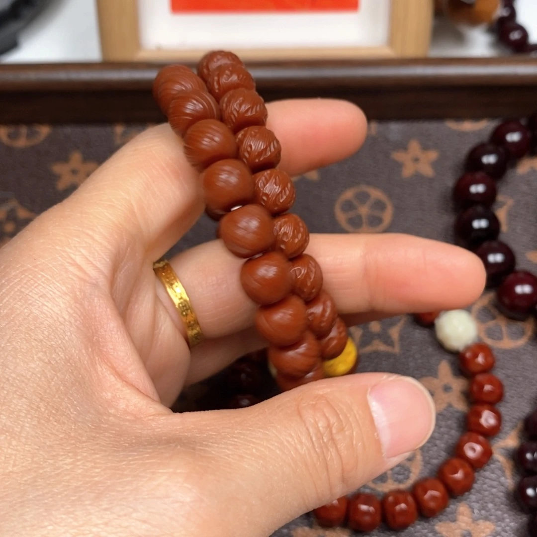 京****茹猴头猴头猴头手串