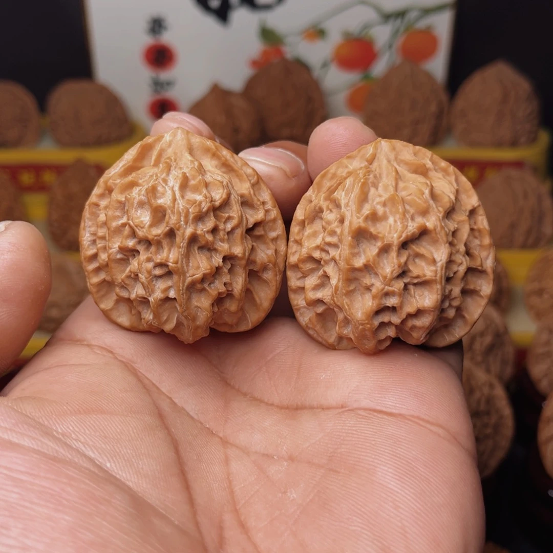 文玩核桃把件文玩核桃把件41尺苹果园