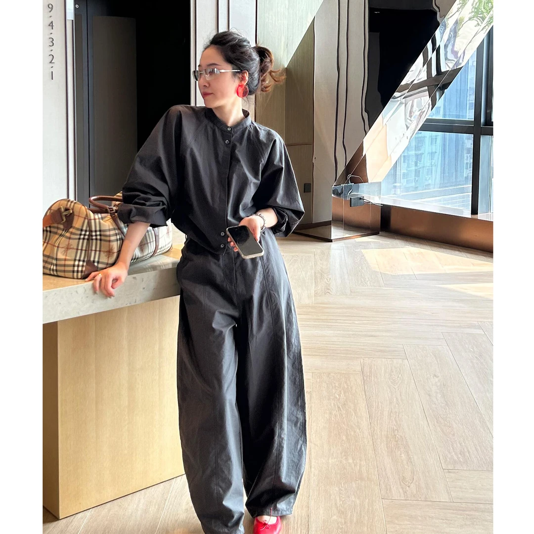 时尚高级感灰色套装女2025早秋新款洋气时髦休闲衬衫阔腿裤两件套