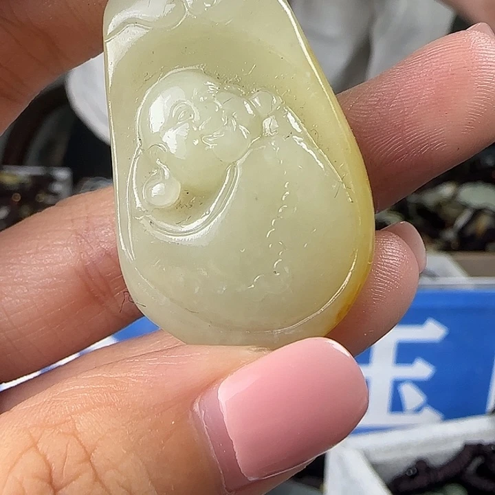 颈饰未镶嵌和田玉
