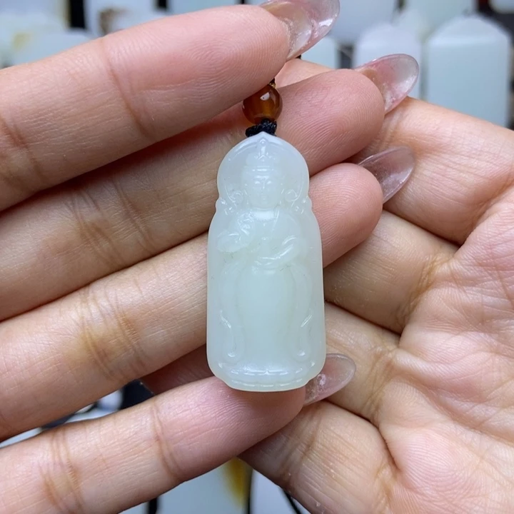 颈饰未镶嵌和田玉