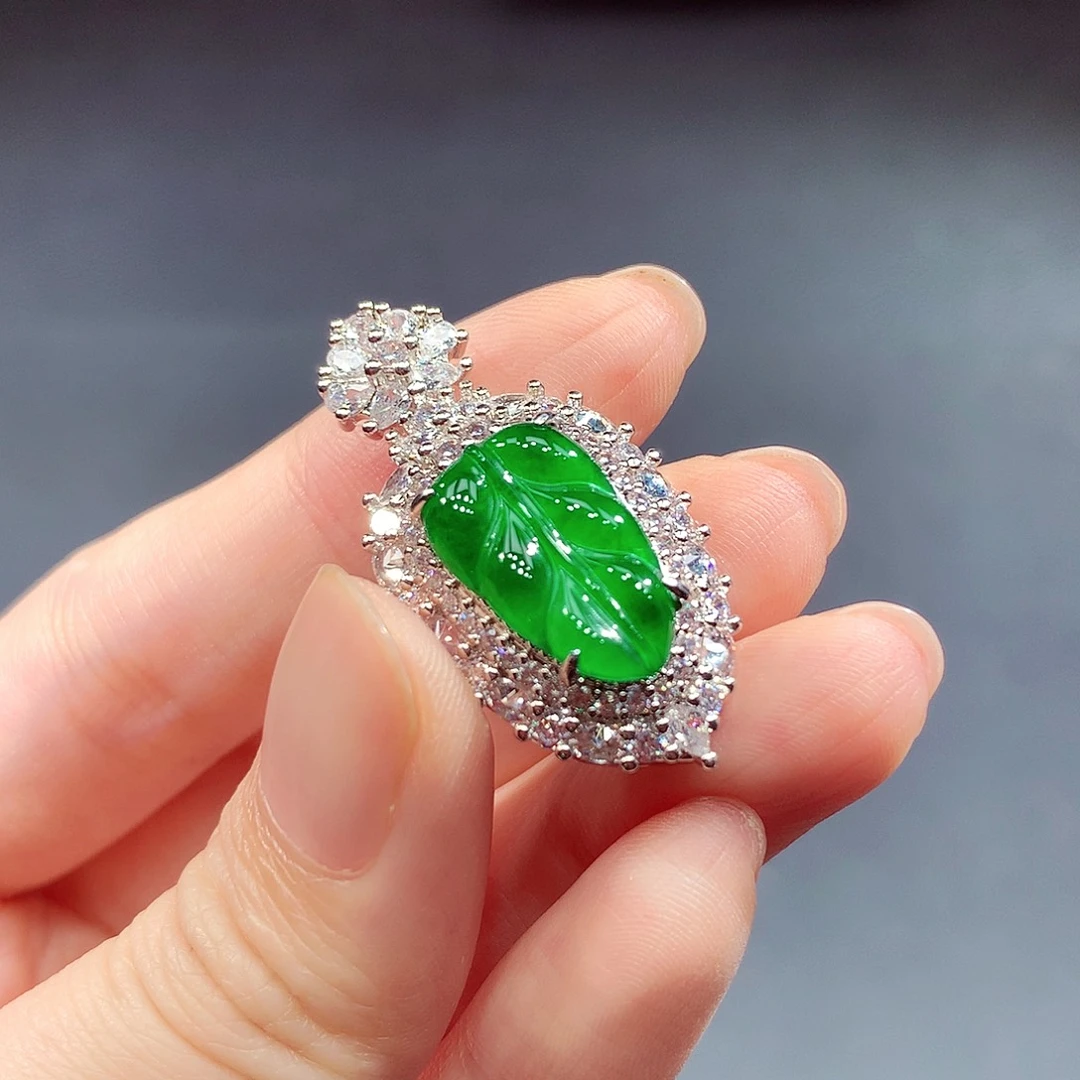 翡翠戒指未镶嵌翡翠