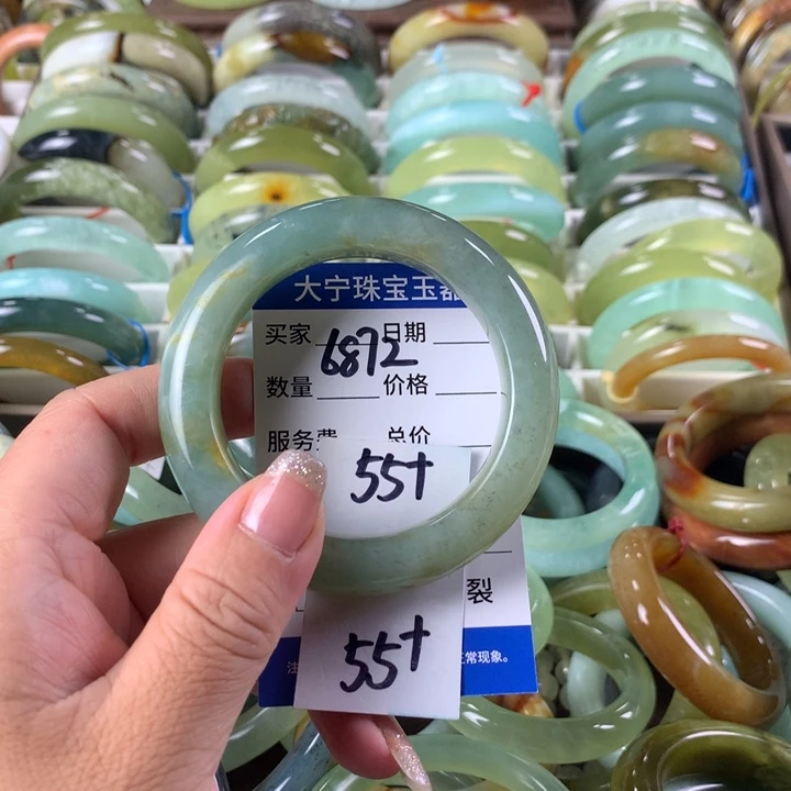 蛇纹石玉未镶嵌手镯6872