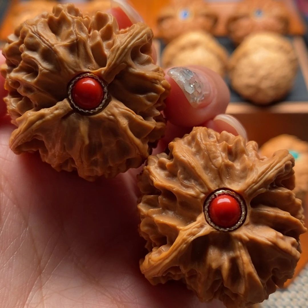 文玩核桃把件39尺寸苹果园