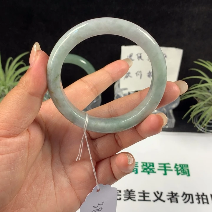 未镶嵌手镯翡翠11