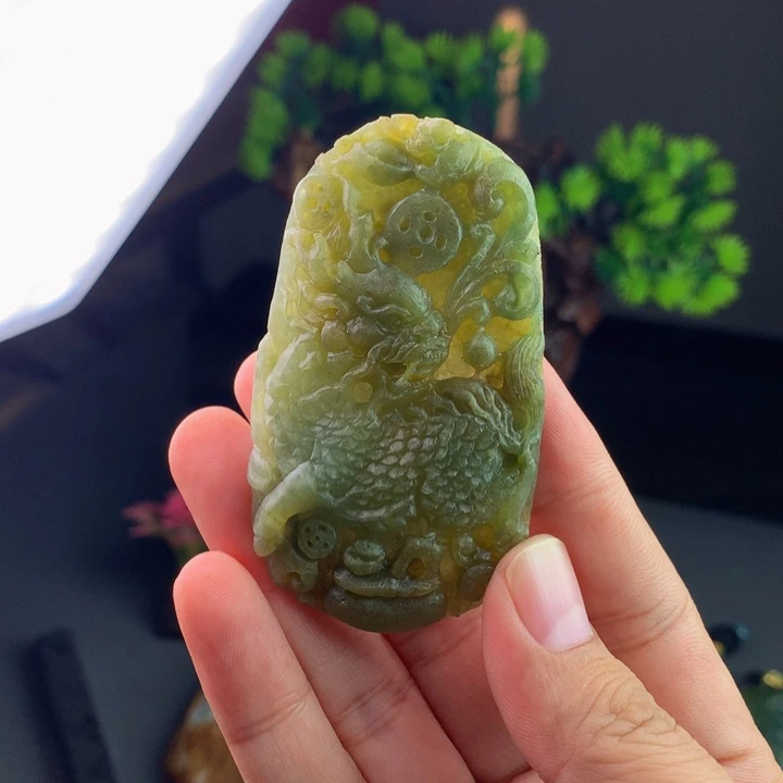 未镶嵌定制翡翠牌子