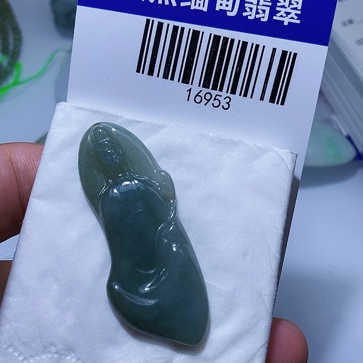 颈饰未镶嵌翡翠天光墟翡翠市场现金代购