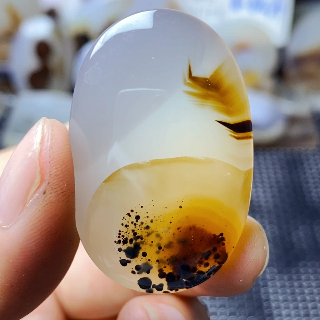 玛瑙/玉髓未镶嵌珠宝半成品