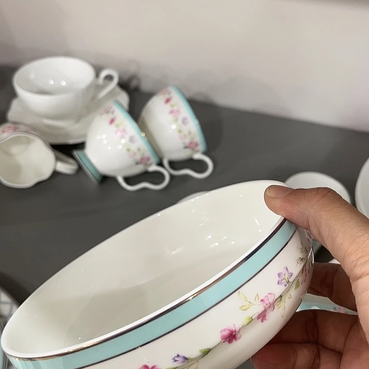 瓷片微瑕骨瓷韩式碗一个浪漫