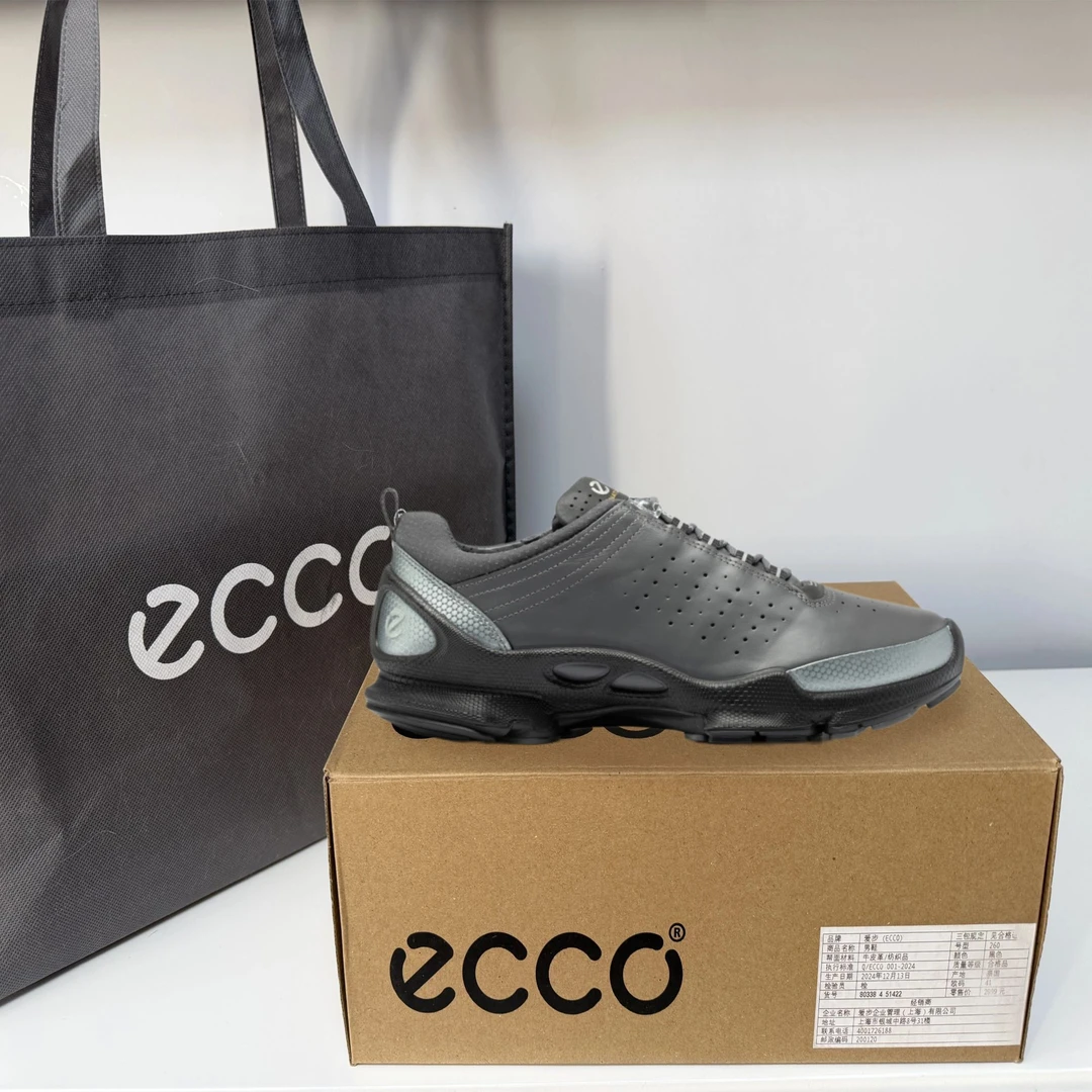 Ecco/爱步【大经典系列】运动鞋男透气轻便防滑缓震牛皮跑鞋 091504