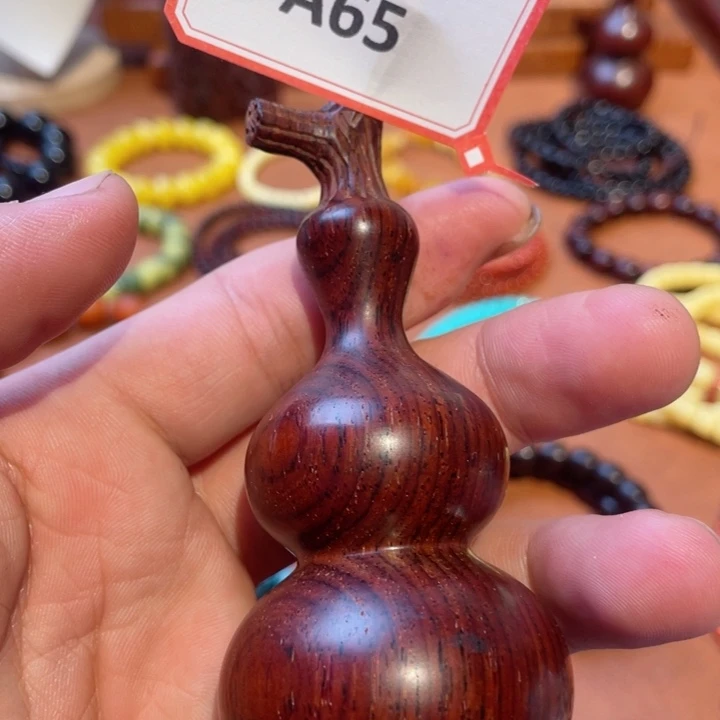 微凹黄檀（南美大红酸枝）65