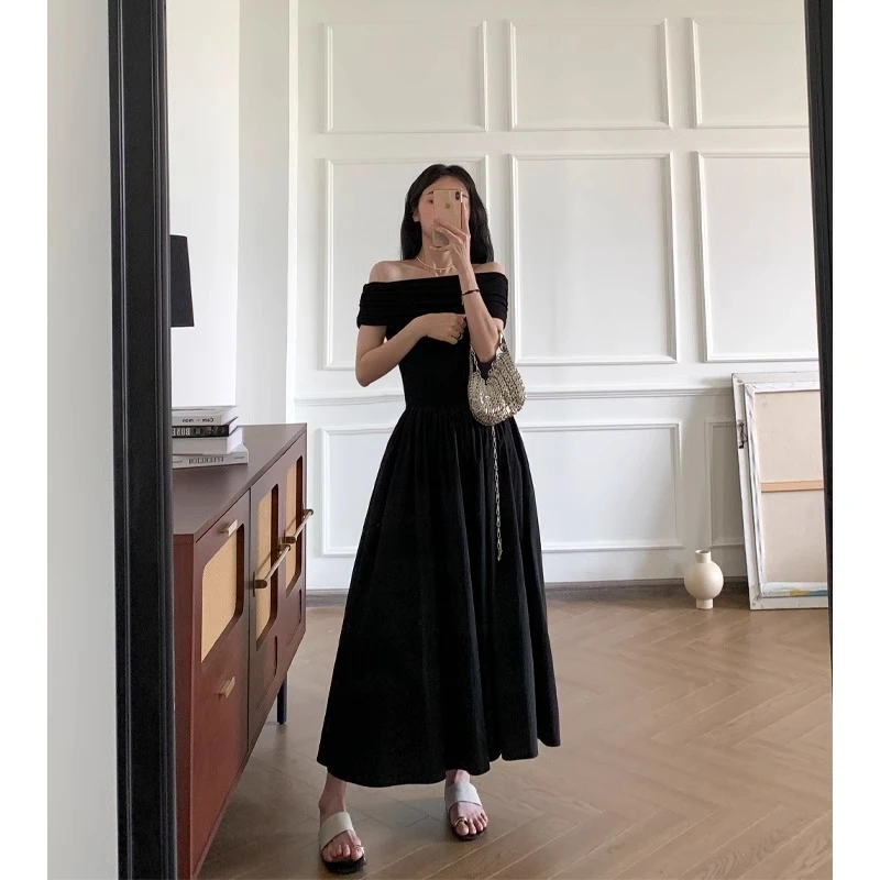 夏季新款气质修身一字领露肩显瘦黑色连衣裙法式赫本风性感长裙子