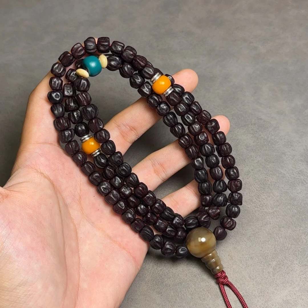 琉璃颈饰泡*糖琉璃颈饰