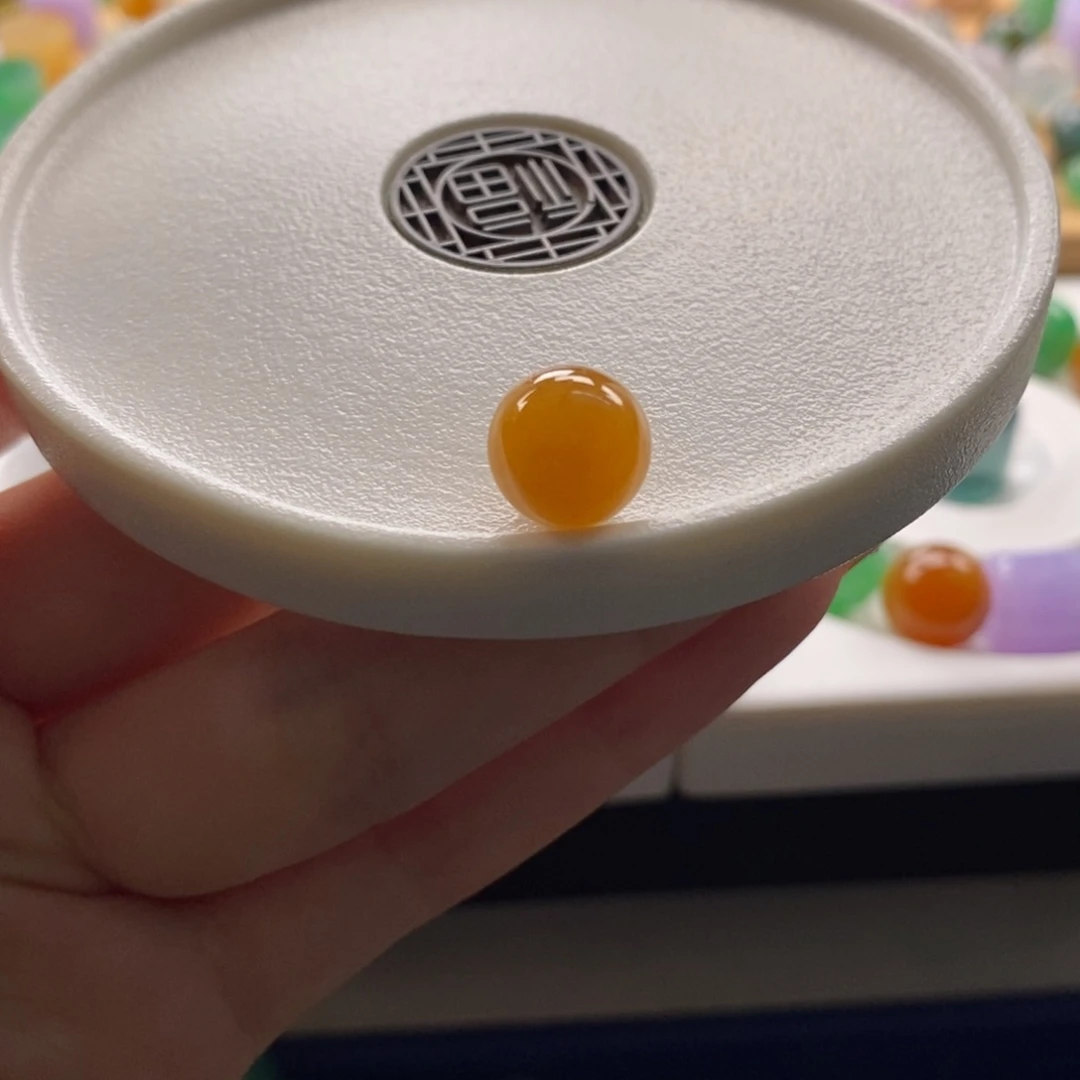 翡翠未镶嵌颈饰橘色圆珠卡10