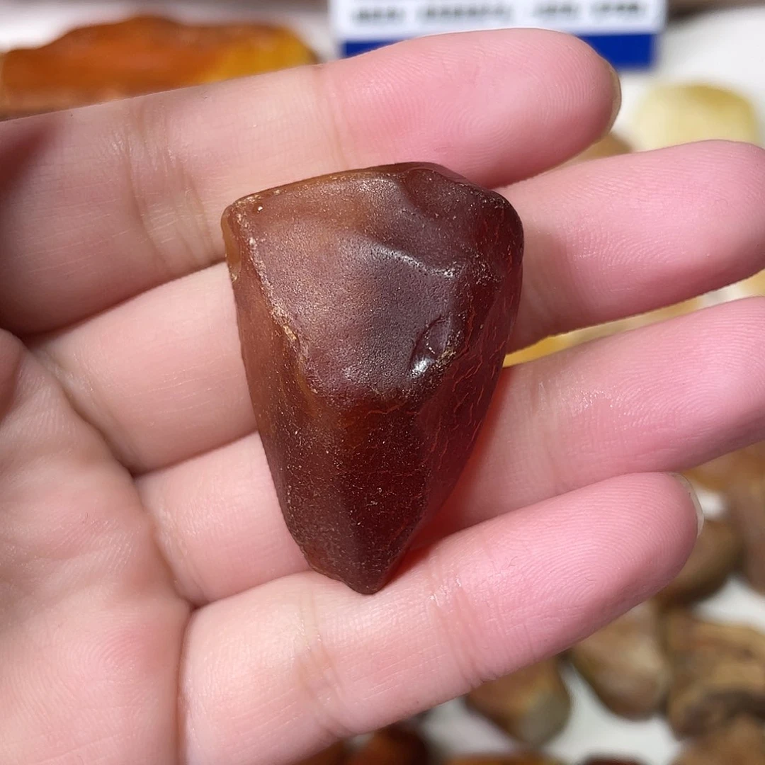 定制琥珀未镶嵌熊*原矿琥珀