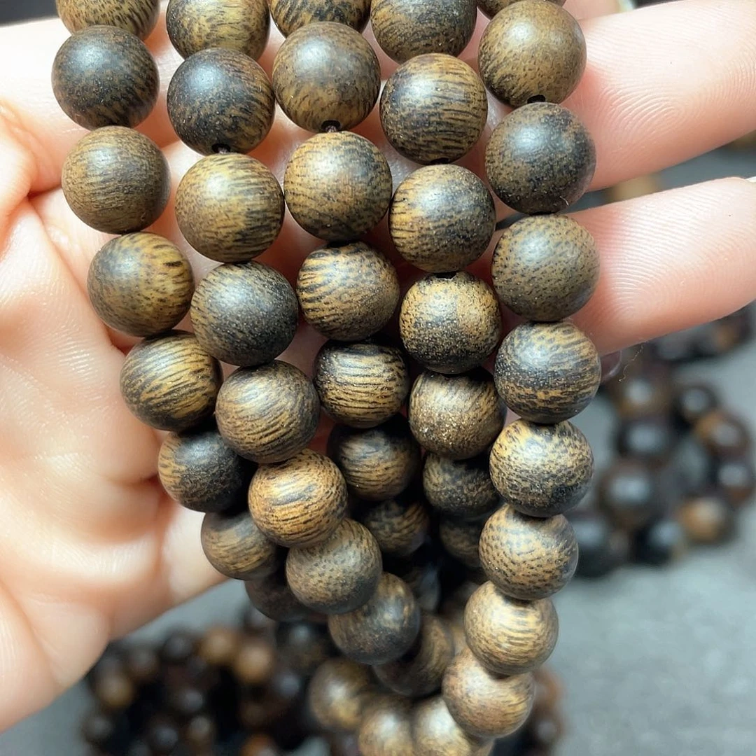 愛***初沉香枕沉香芽庄白棋0.8