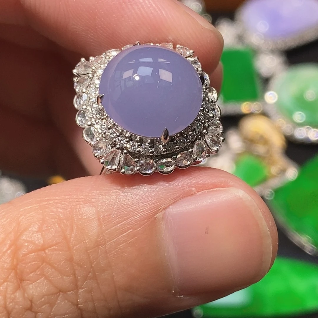 翡翠戒指18K金镶嵌