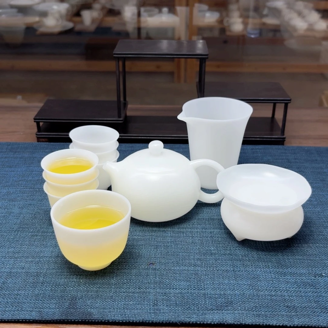 素烧薄胎璞玉冰种玉瓷茶具工厂