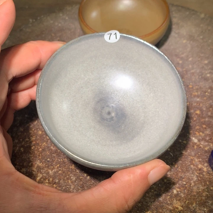 茶盏细看这支公屏上说71