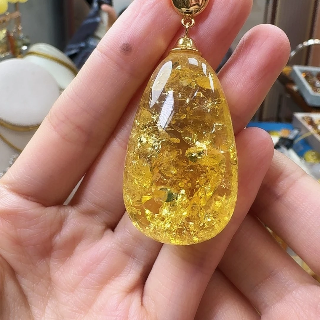 琥珀未镶嵌颈饰吊坠