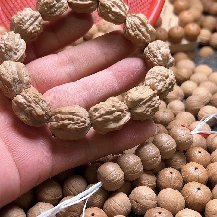 猴头核桃吊坠蛤蟆头