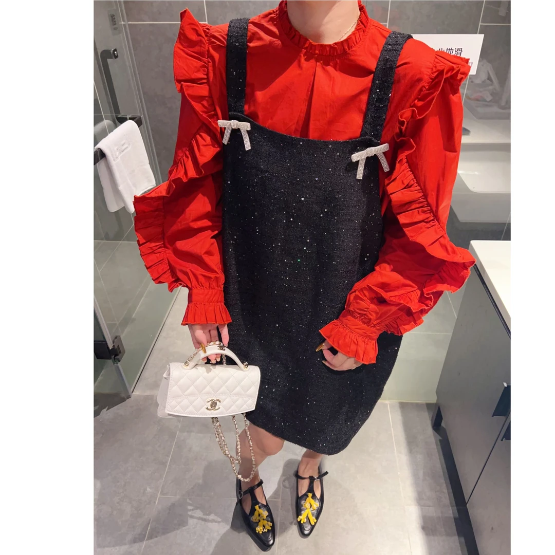 时尚减龄小香风连衣裙套装女秋冬爆款小飞边衬衫宽松背带裙两件套